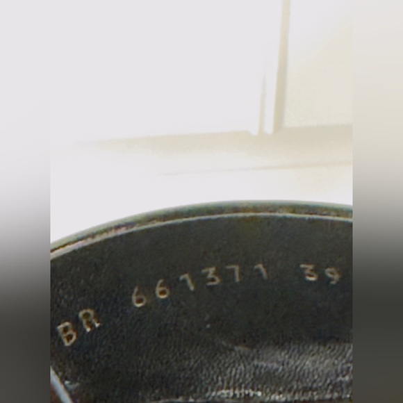 AUTHENTIC | Saint Laurent Scandale 110 Patent Sandal (with box) - Picture 9 of 11